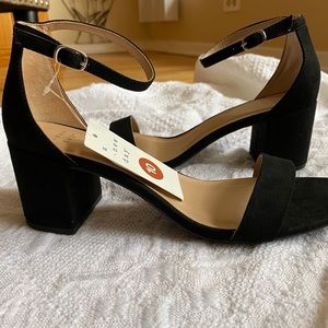 Mid Block Heel Sandal Pumps - A New Day